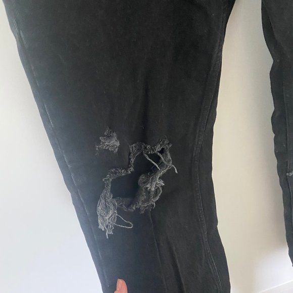 Zara Wide Legged Ripped Jeans - Picture 3 of 7